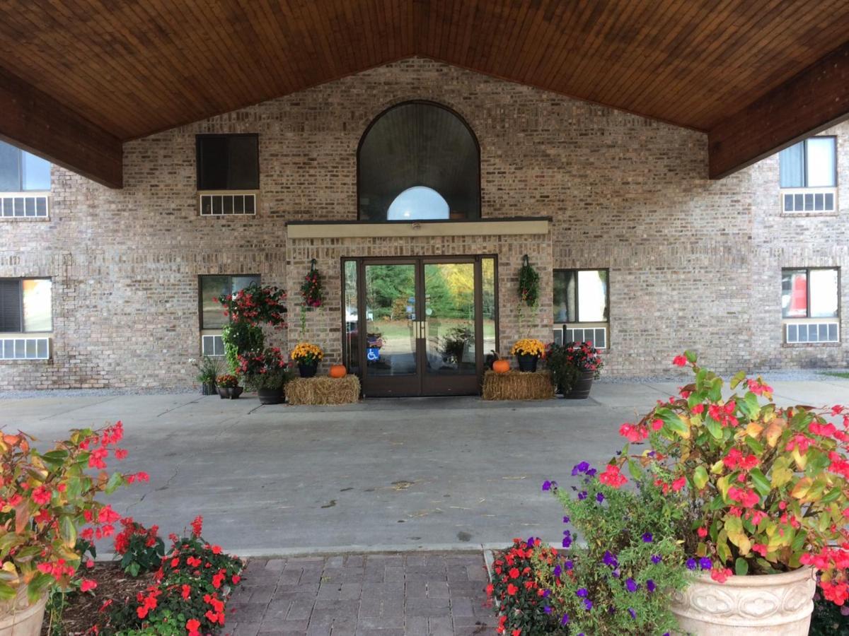 All Seasons Resort Kalkaska Buitenkant foto